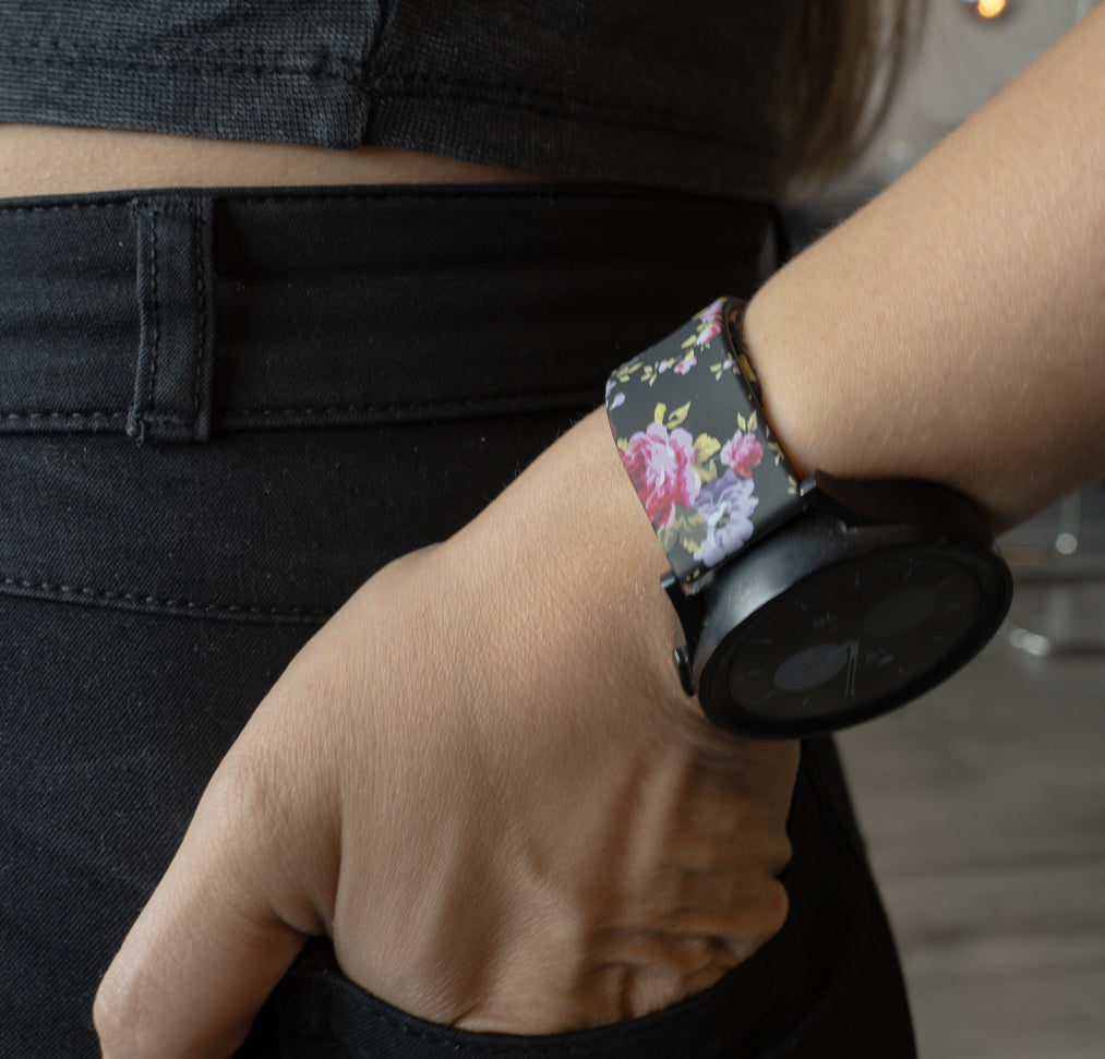 Pink Flower Coros Apex 42mm Armband