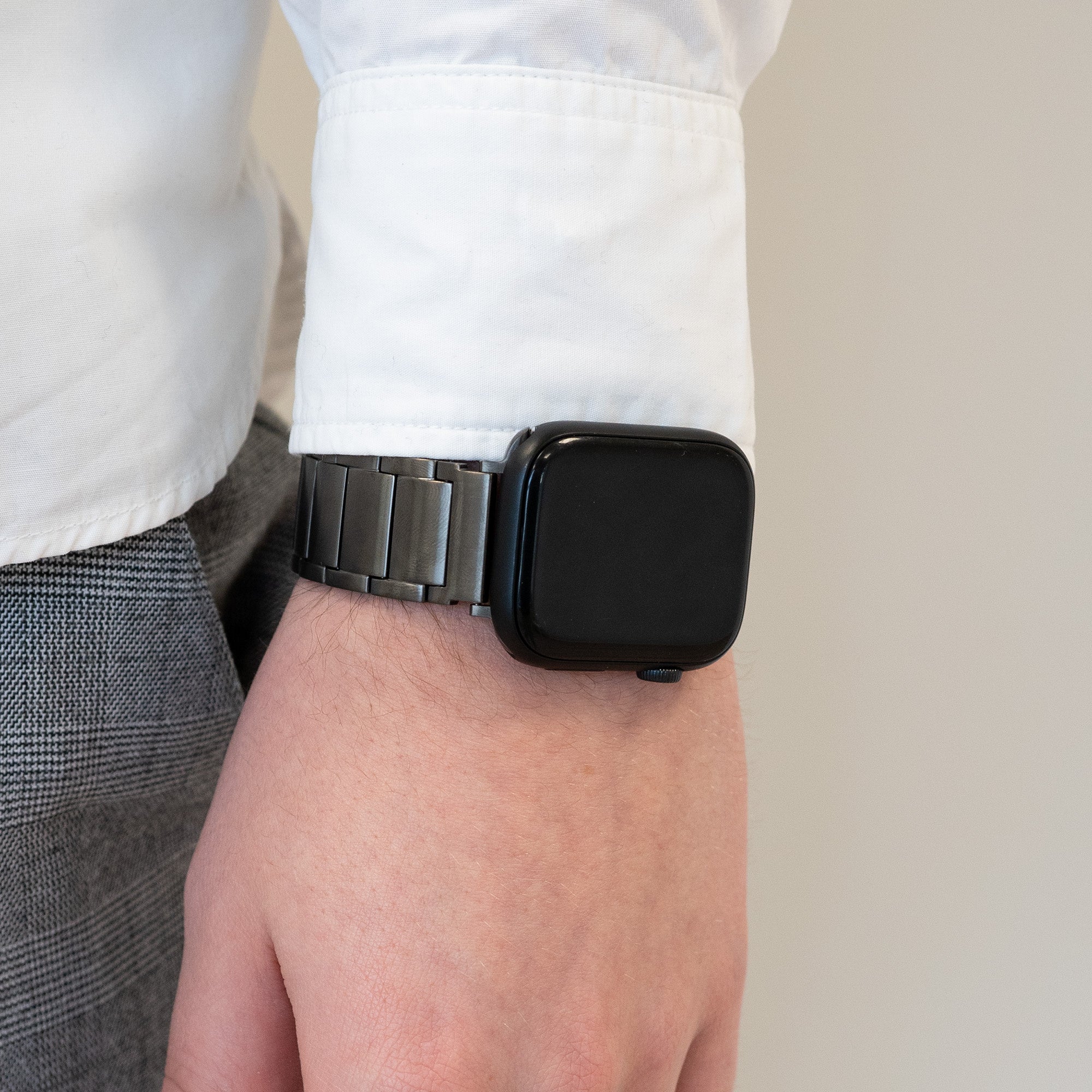 Bandz Apple Watch Titanium Strap 'Classic' (Graphite)