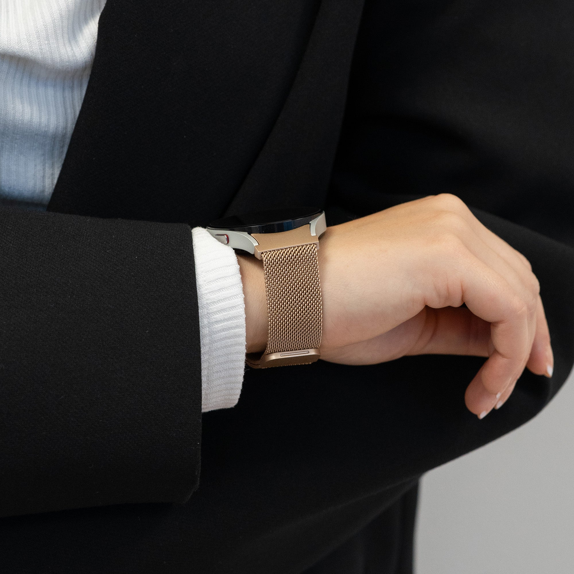 Bandz Samsung Galaxy Watch 6 - 44mm Milanese Loop Armband (Roségold)