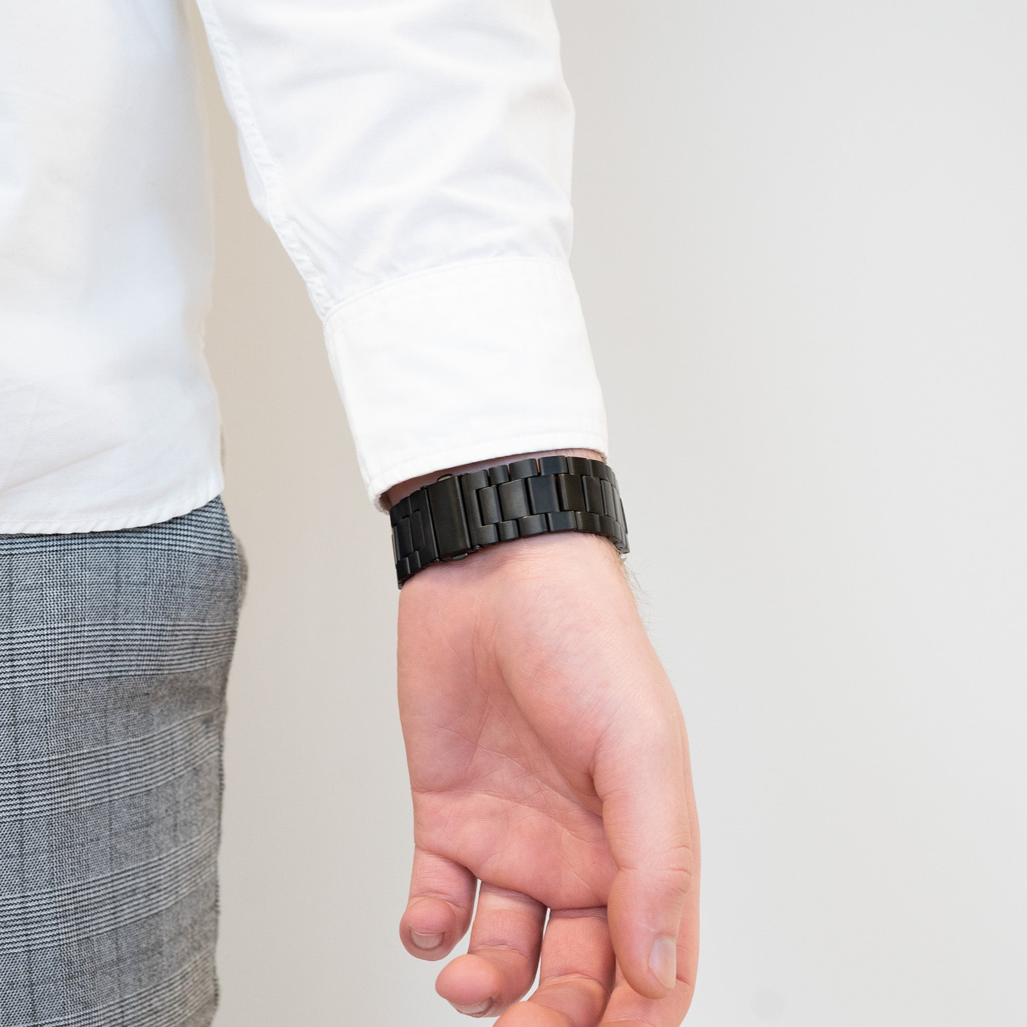 Bandz Samsung Galaxy Watch 4 - 44mm Titan-Gliederarmband (Schwarz)