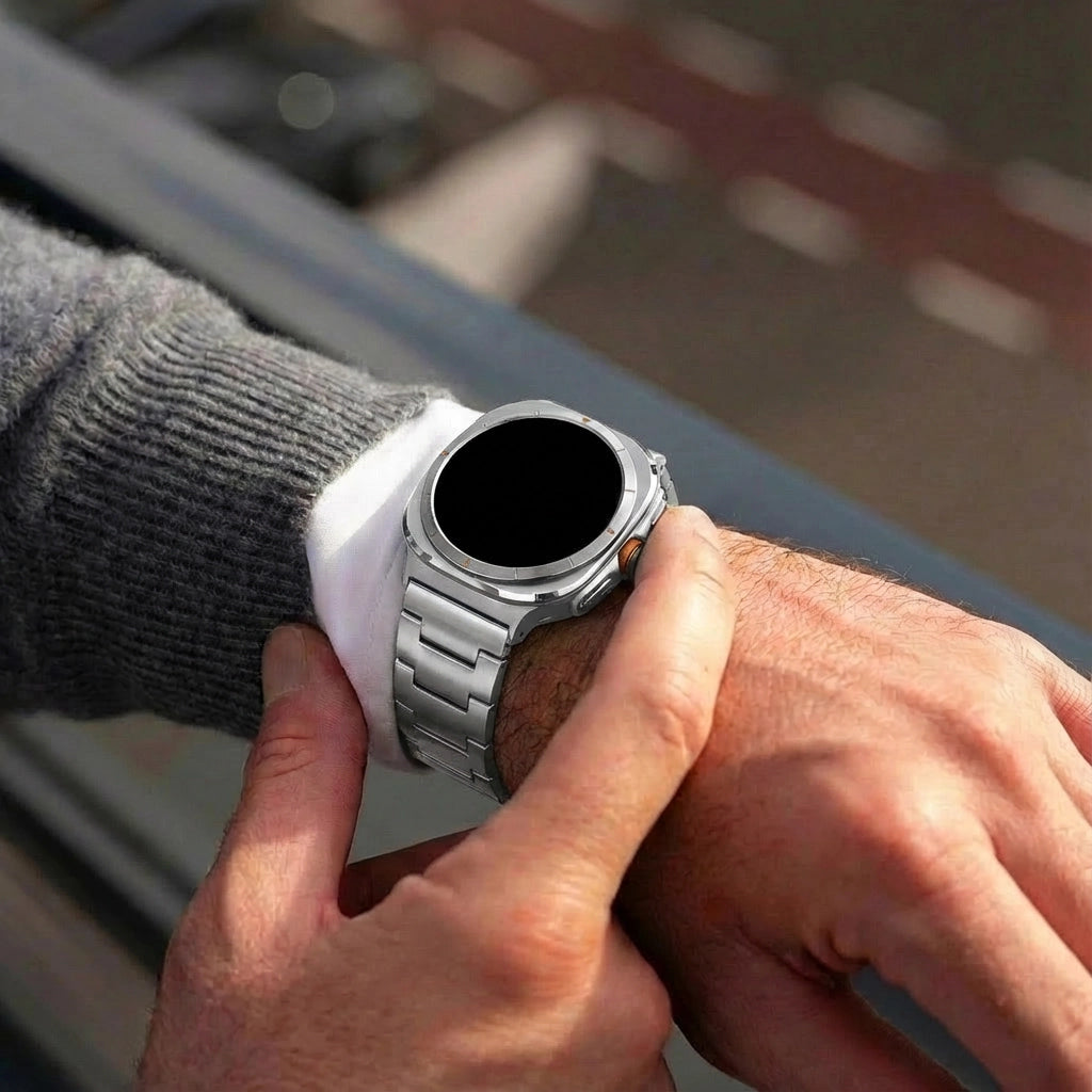 Bandz Samsung Galaxy Watch Ultra Titan Armband 'Classic' (Silber)