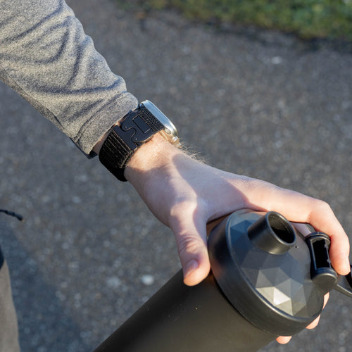 Bandz Apple Watch Ultra Nylonarmband 'Classic' mit P-Schnalle (Schwarz)