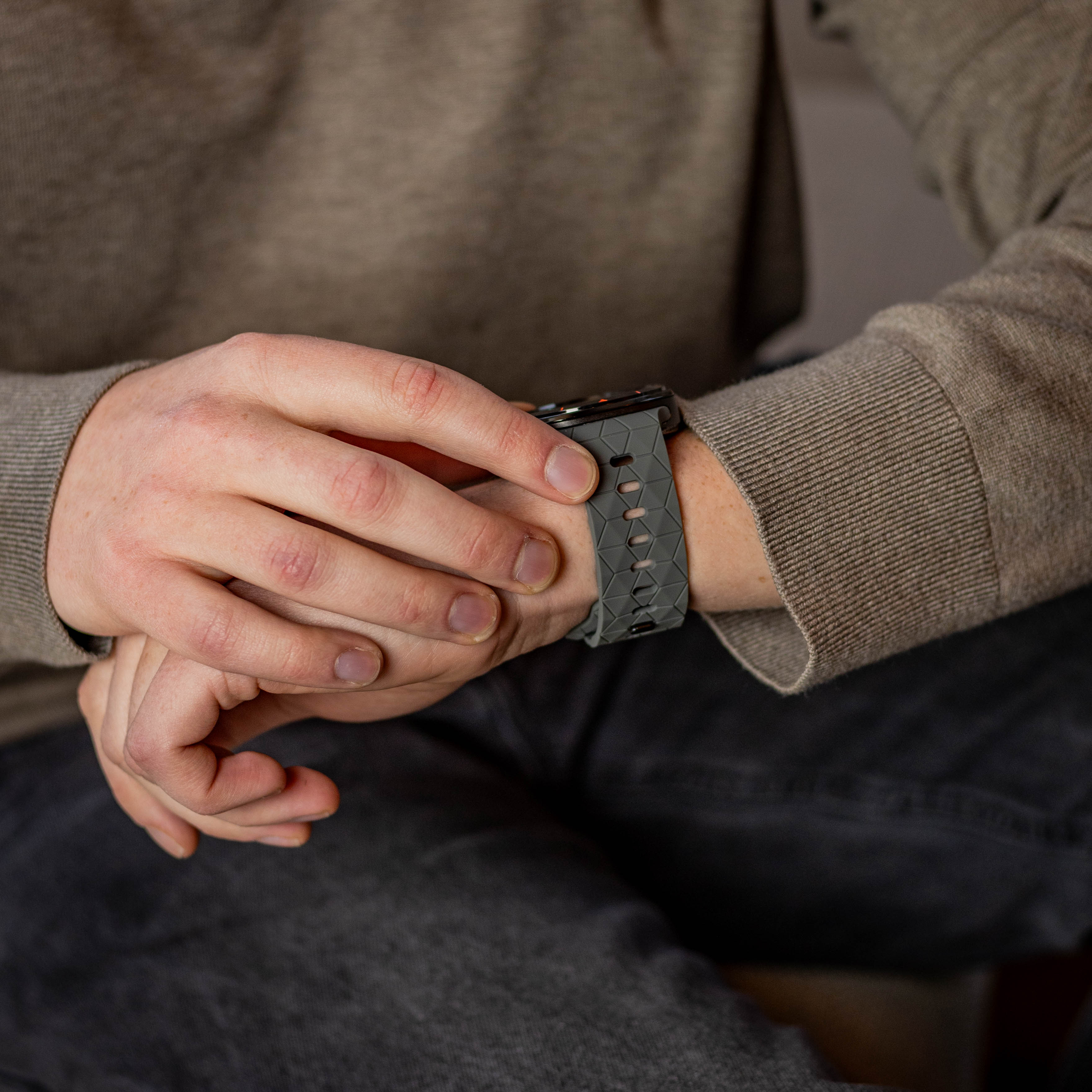 Bandz Samsung Galaxy Watch Ultra Silikonarmband 'Hexagons' (Dunkelgrau)