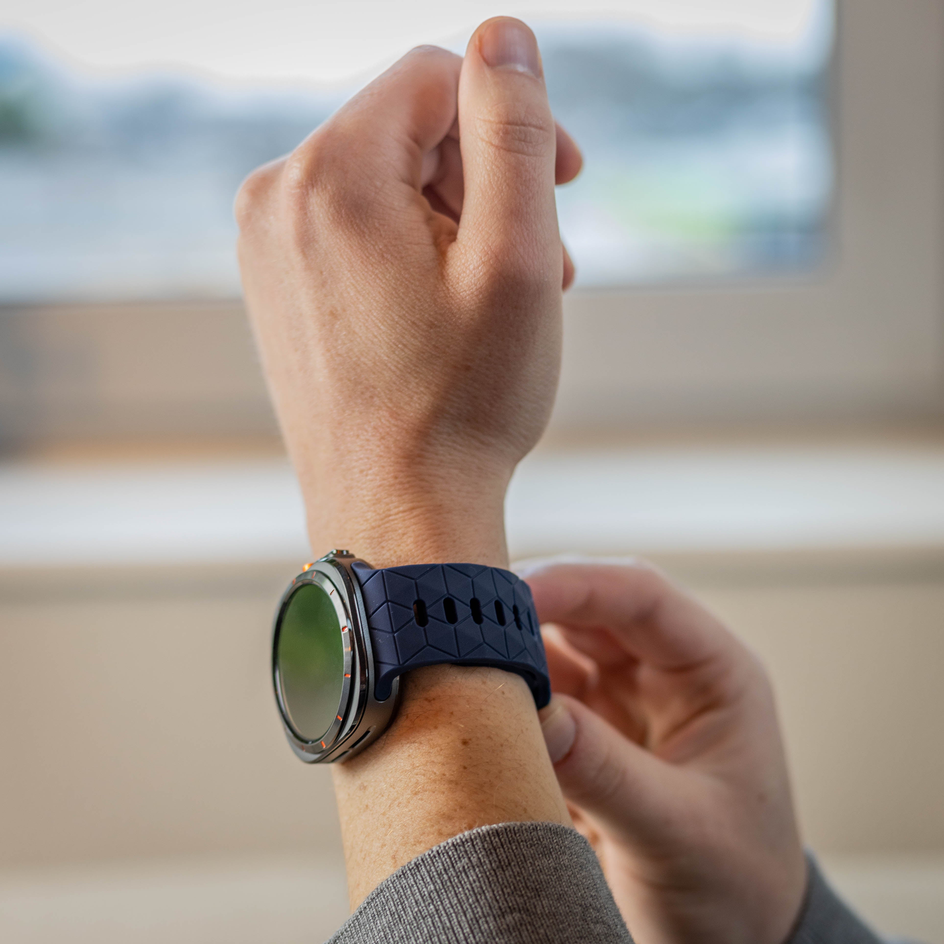 Bandz Samsung Galaxy Watch Ultra Silicone Strap 'Hexagons' (Dark Blue)