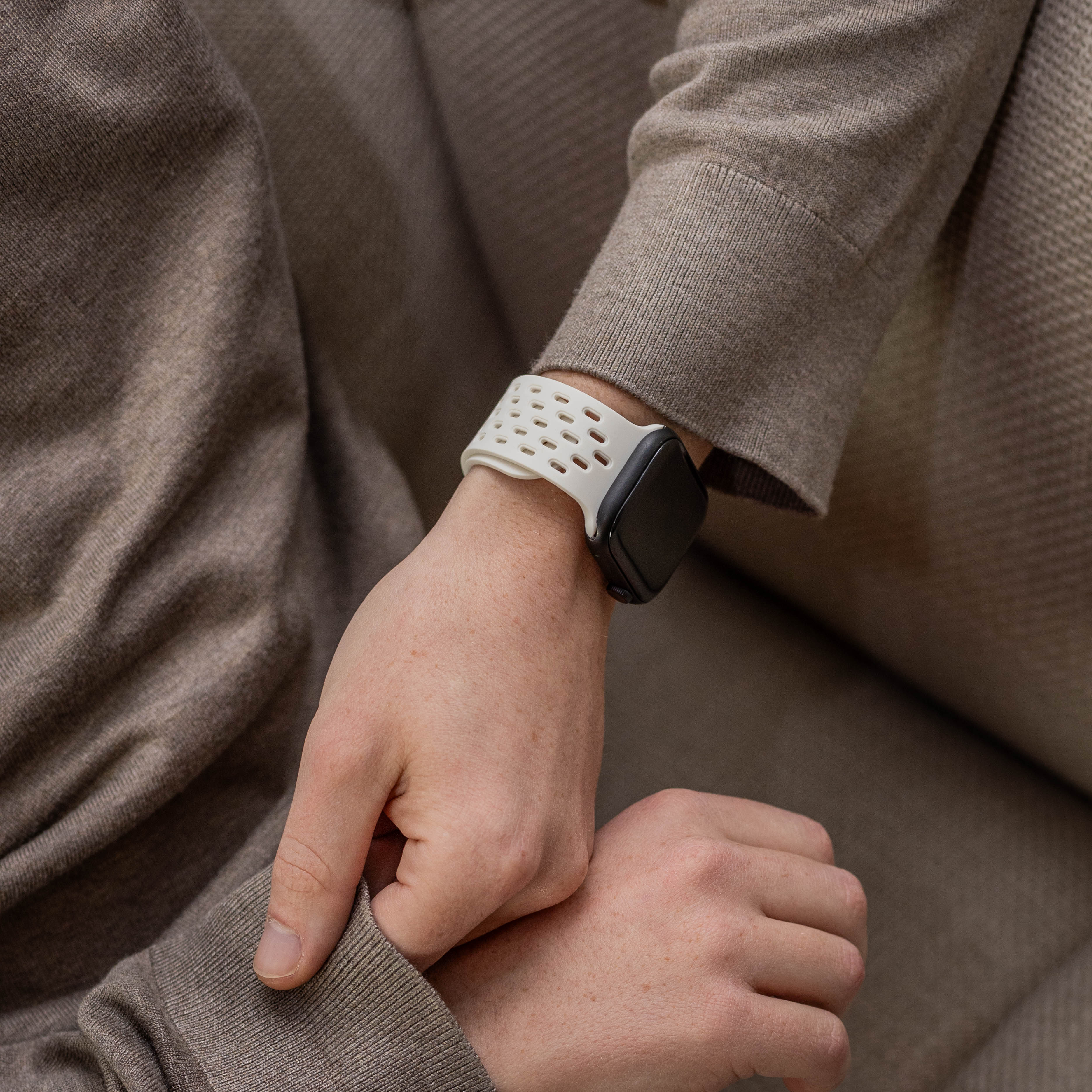 Apple Watch Silikonarmband mit P-Schnalle (Weiß)