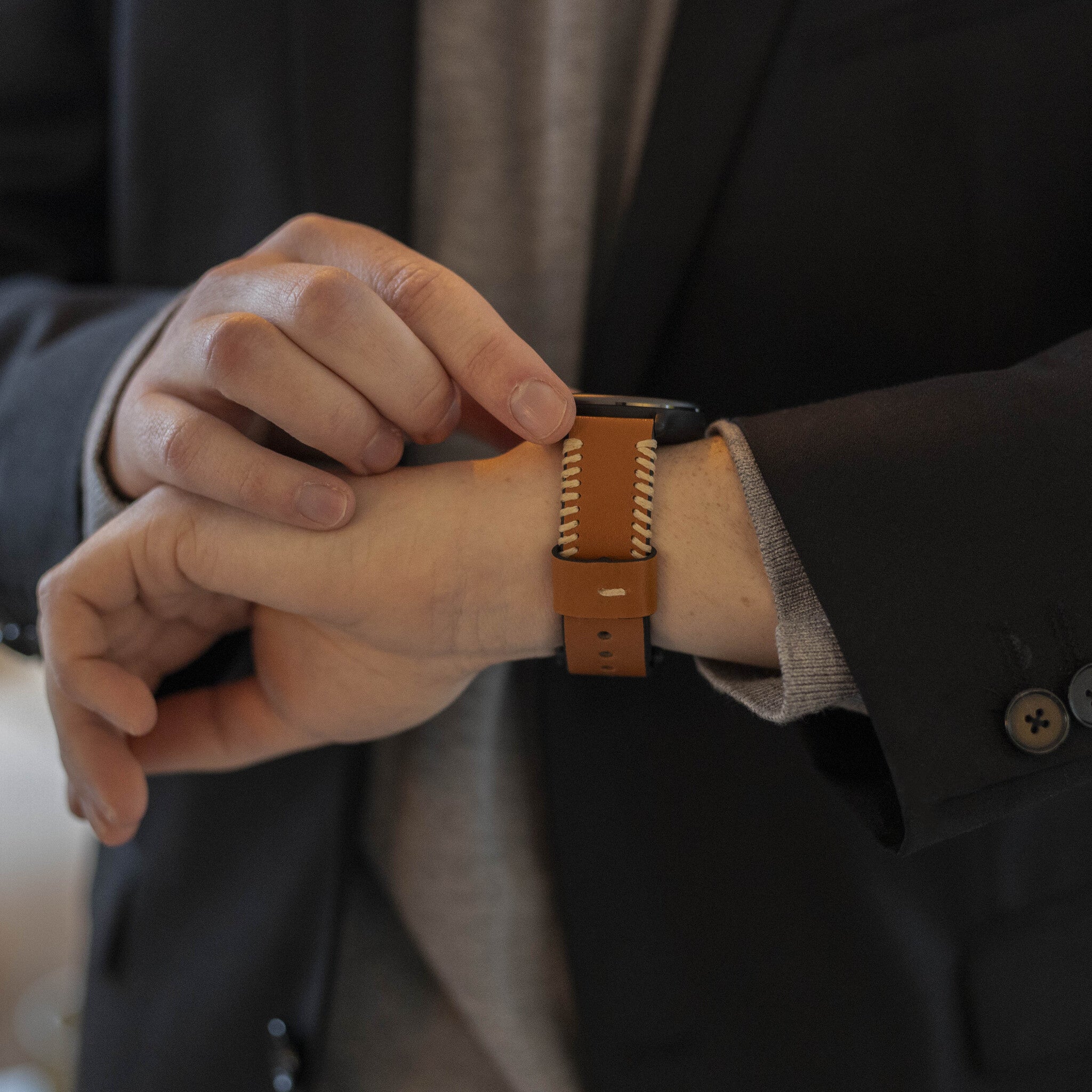 Huawei Watch 5 - 46mm Stitched Leather Strap (Brown)