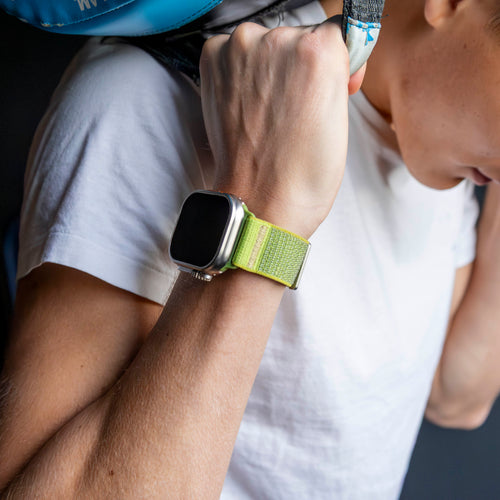 Apple Watch Ultra Wave Nylonarmband (Feldgrün)