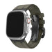 Balr. Apple Watch Ultra flüssiges Silikonarmband (Braun/Schwarz)