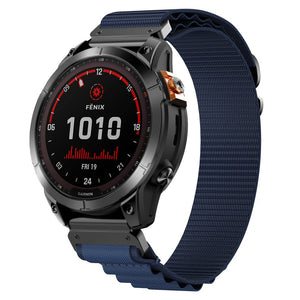 Garmin Forerunner 965 Alpine Nylon Armband (Dunkelblau)