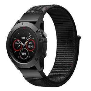 Garmin Approach S70 - 42mm Nylonarmband (Schwarz)