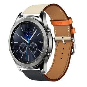 Leather Strap 'Duo', on a watch, 3/4 front view