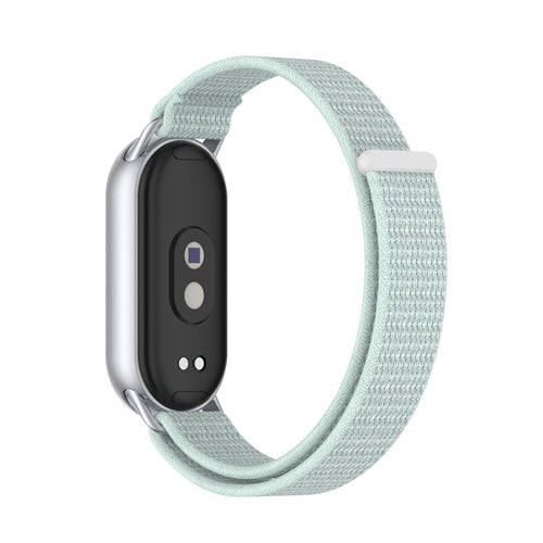 Xiaomi Smart Band 8 Modern Nylonarmband (Cyan)