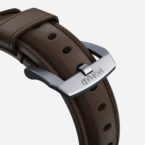 Traditional Leather Strap, without a watch, 3/4 front view