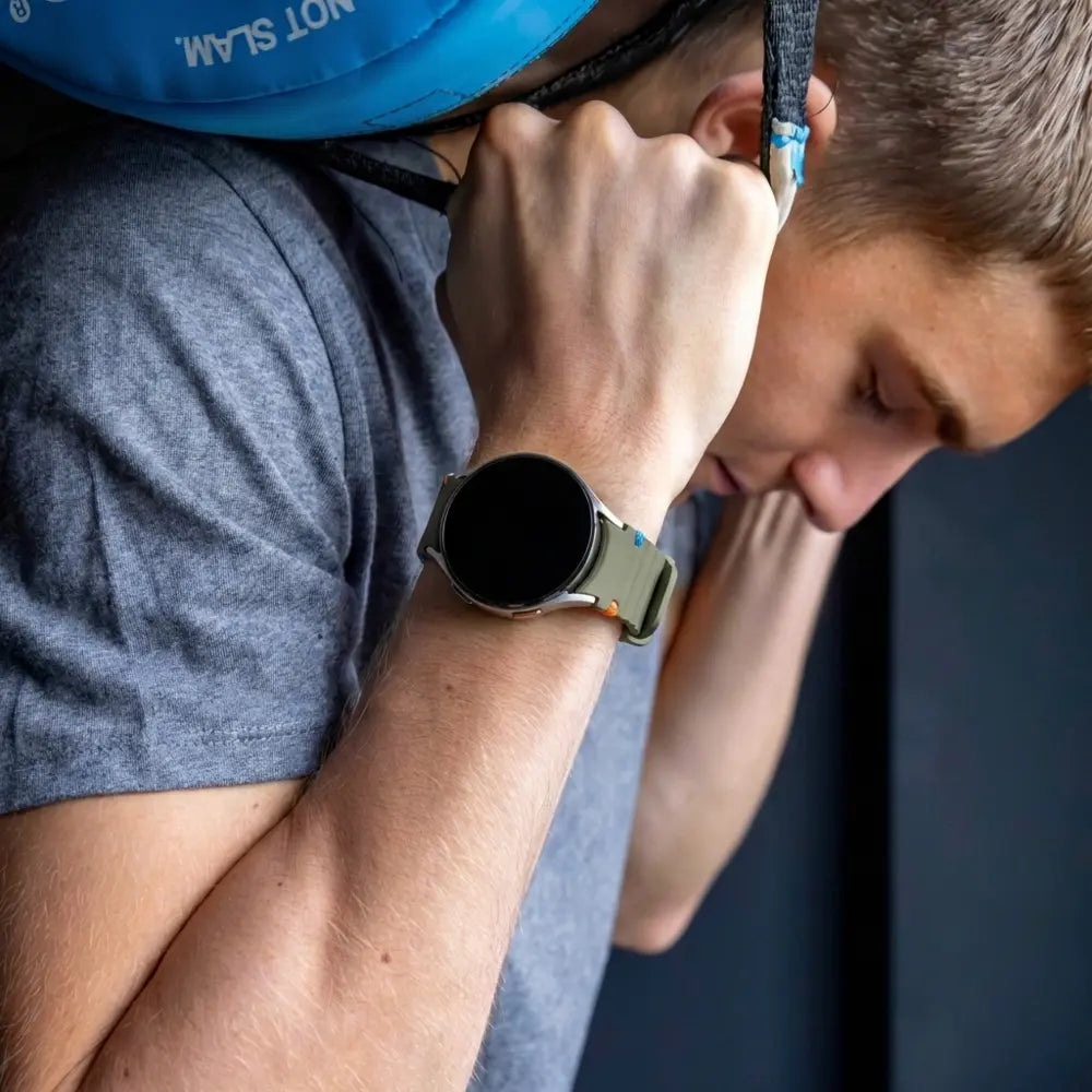 Bandz Samsung Galaxy Watch 7 - 44mm Wave-Armband 'Easy Fit' (Grün)