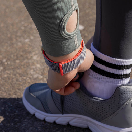 Fitbit Versa 3 Nylonarmband (Helles Pulver)