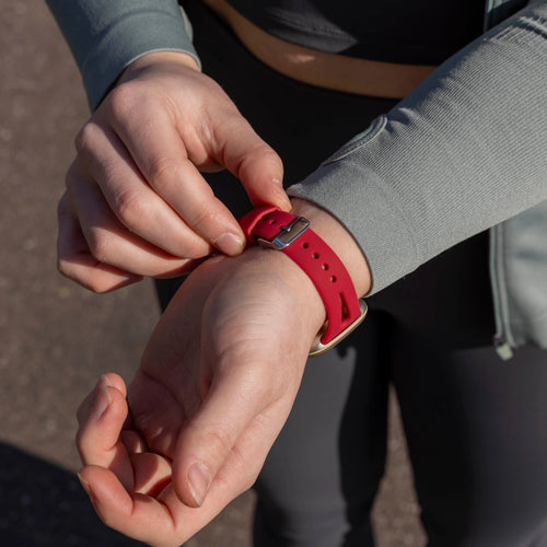 Fitbit Sense 2 Luxus Silikonarmband (Rose-Rot)