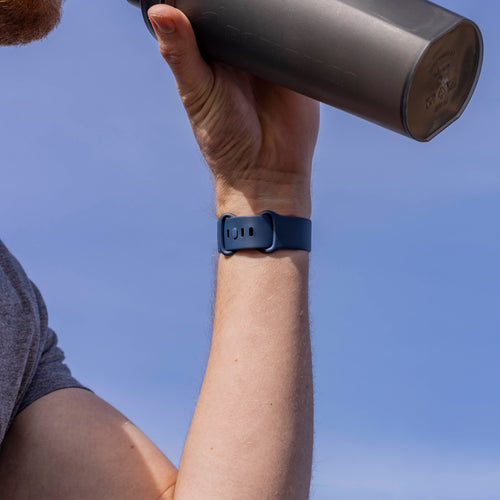 Fitbit Sense 2 Silikonarmband Classic (Dunkelblau)
