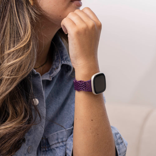 Fitbit Versa 3 Silikonarmband mit Muster (Violet)