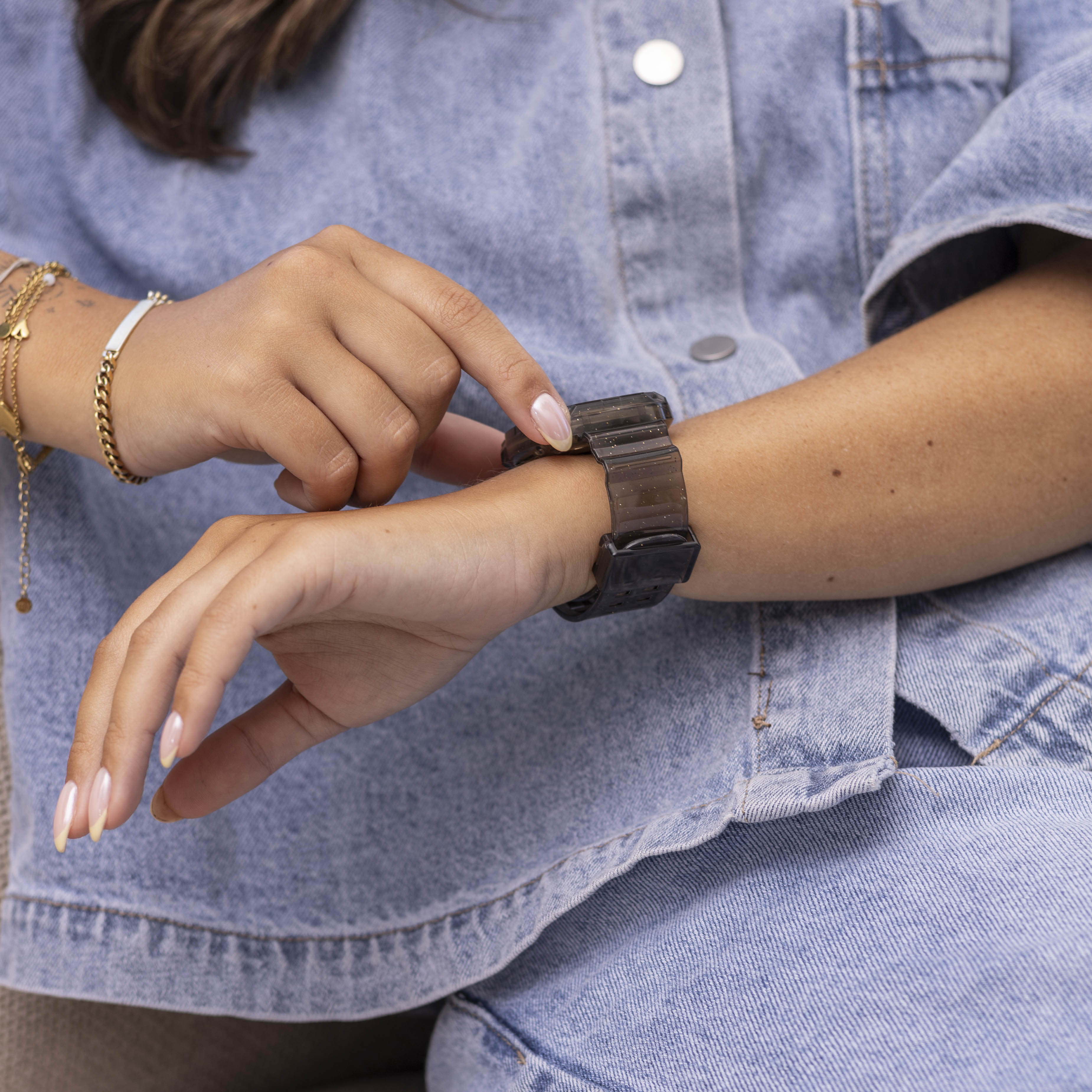 Fitbit Sense Kristallarmband mit Rahmen (Transparent Schwarz)