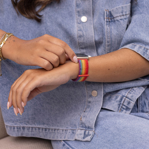 Fitbit Versa 3 Nylonarmband (Regenbogen)