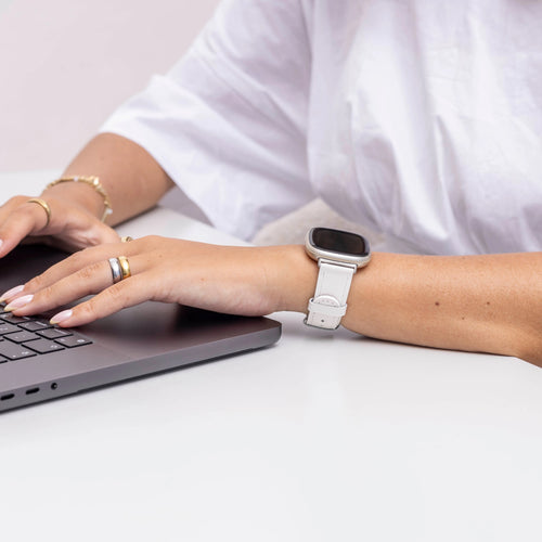 Fitbit Versa 3 Lederarmband (Weiß)