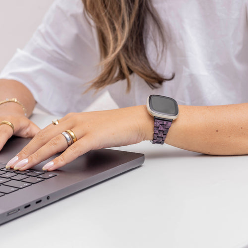 Fitbit Versa 3 Harz-Armband (Schwarz/Lila)