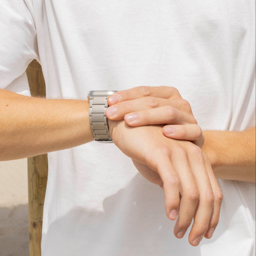 Apple Watch Titanarmband (Titan)