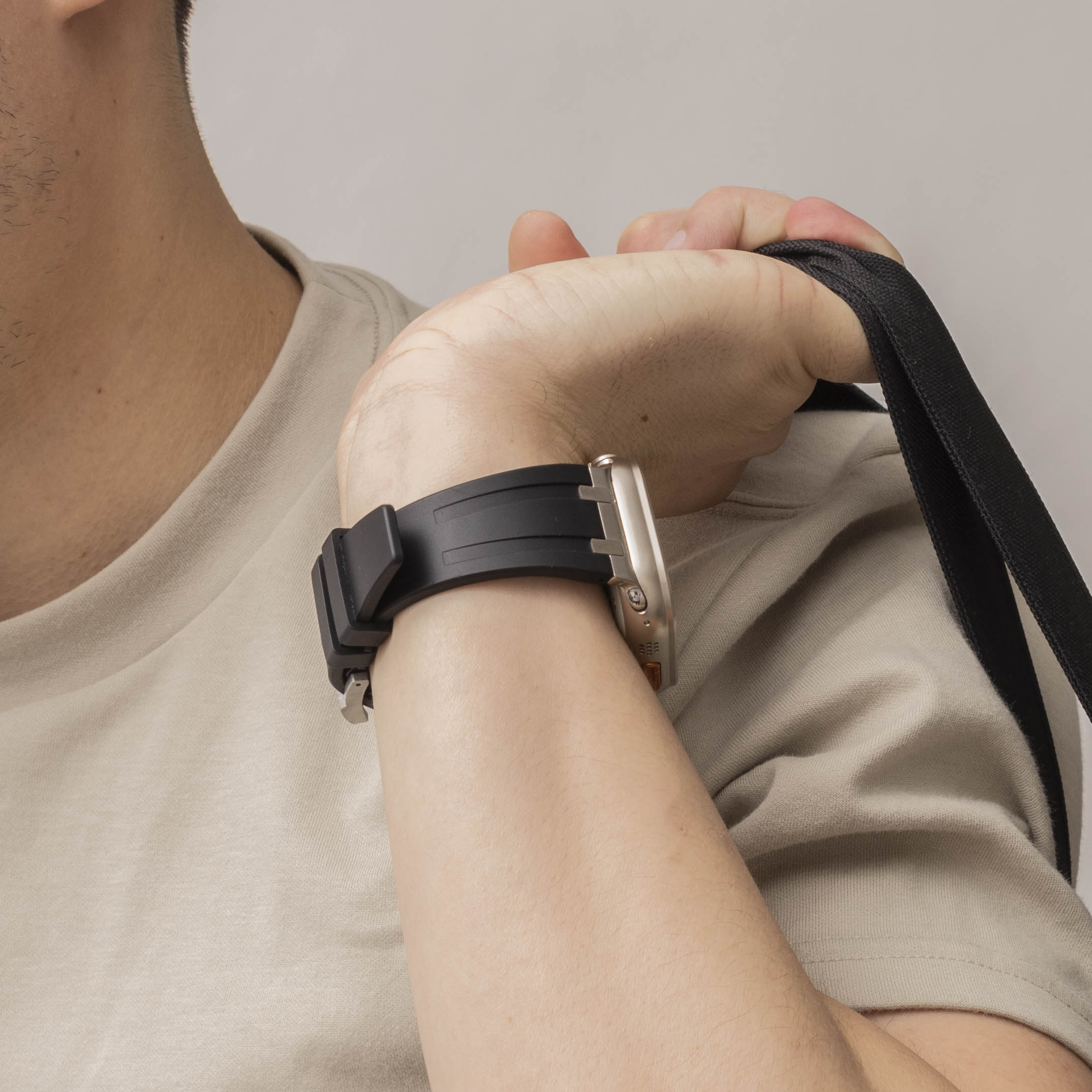 Apple Watch Luxus Liquid Silikonarmband (Schwarz mit Silber)