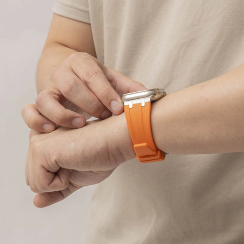 Apple Watch Luxus Liquid Silikonarmband (Orange mit Silber)