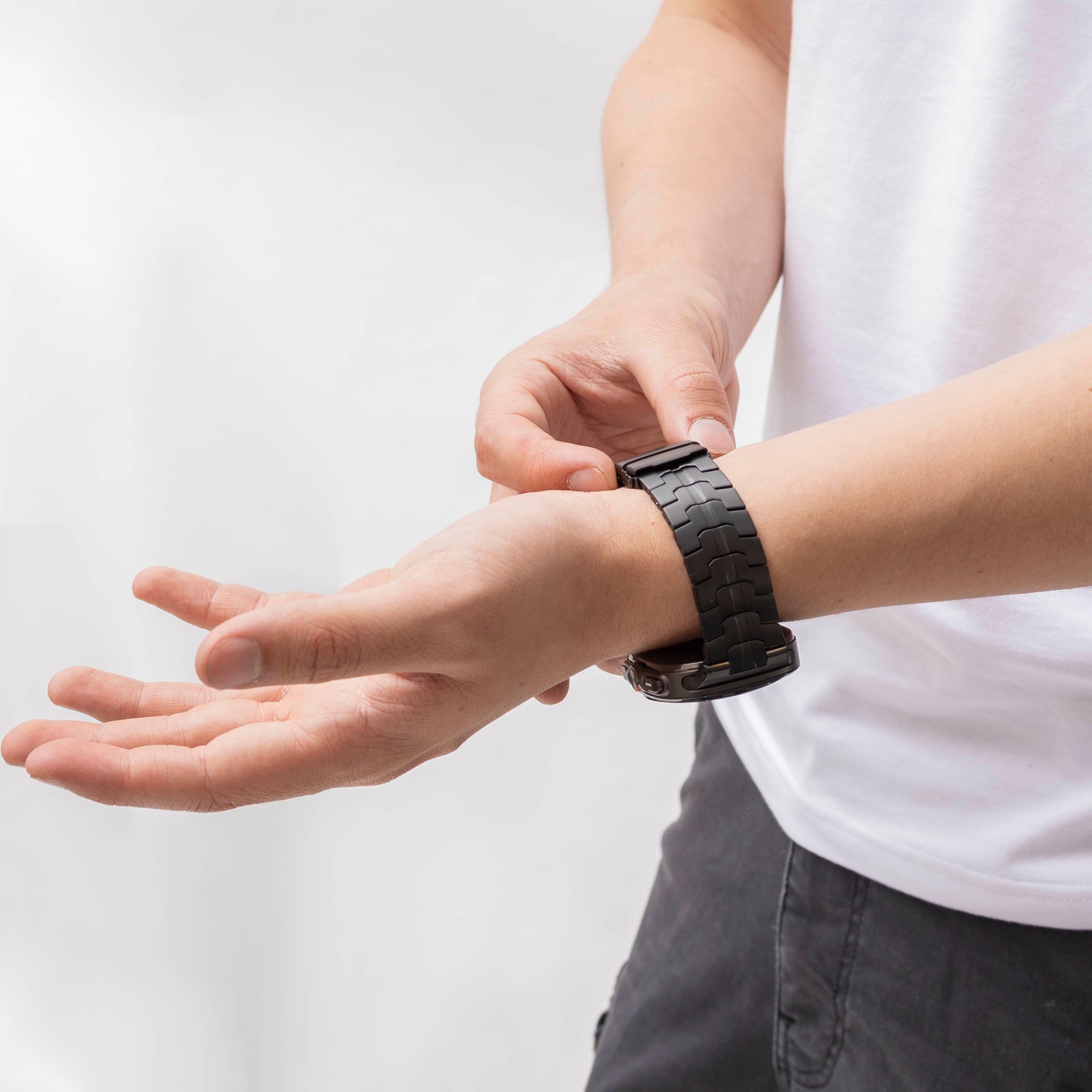 Samsung Galaxy Watch Ultra 'Iron' Titanium Strap (Black)