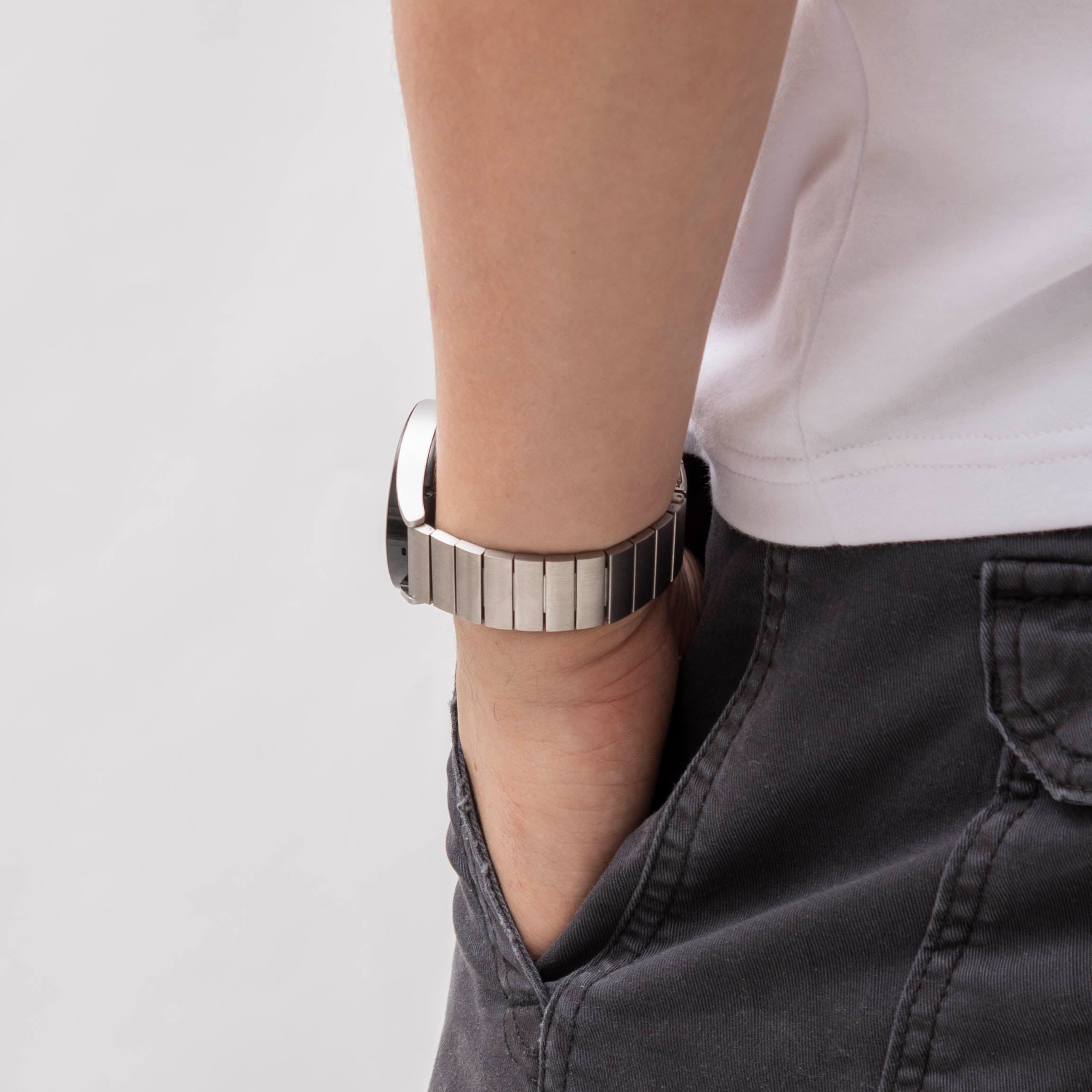 Samsung Galaxy Watch 6 - 40mm Glattes Stahlarmband (Silber)