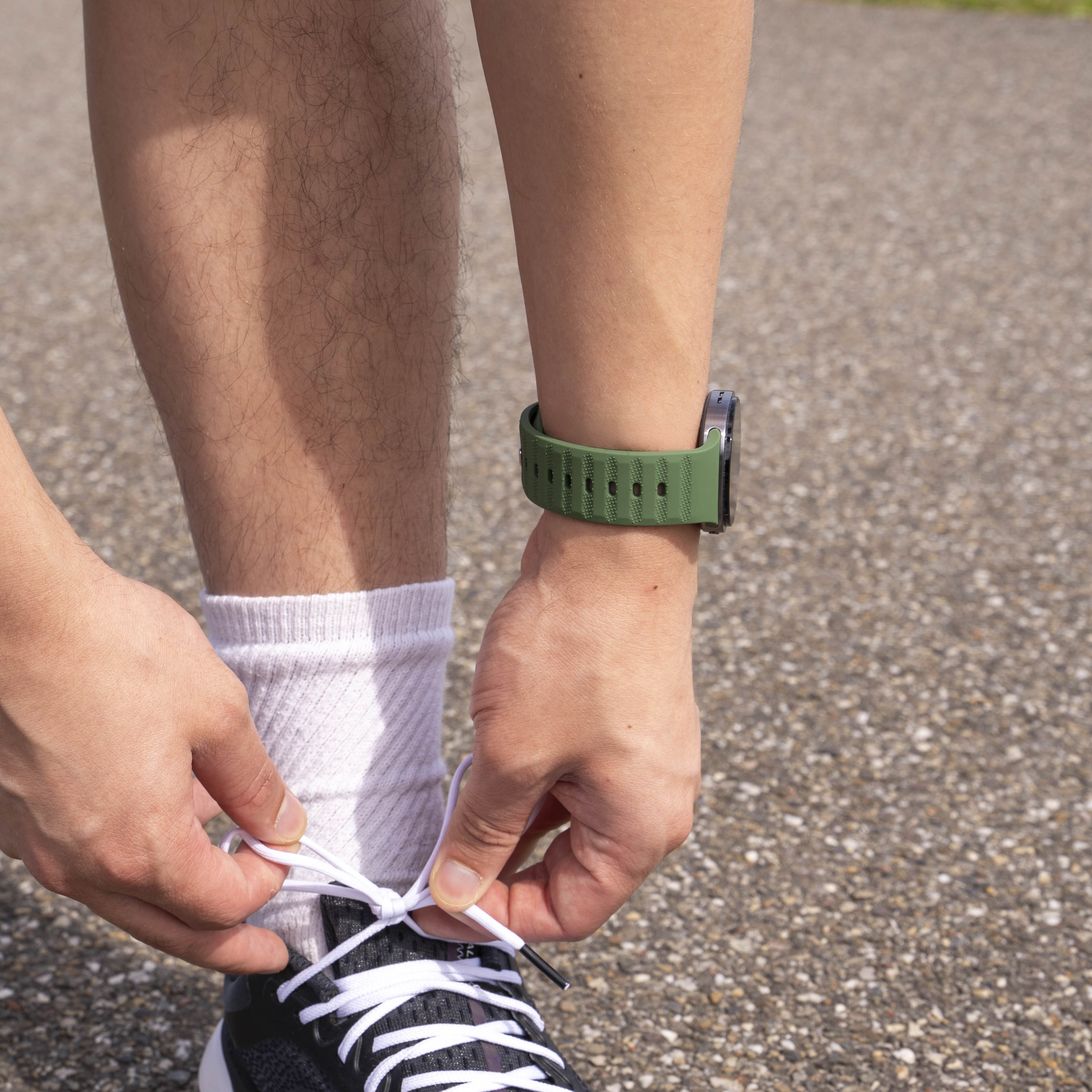 Samsung Galaxy Watch 8 - 40mm Outdoor Silicone Strap (Army Green)