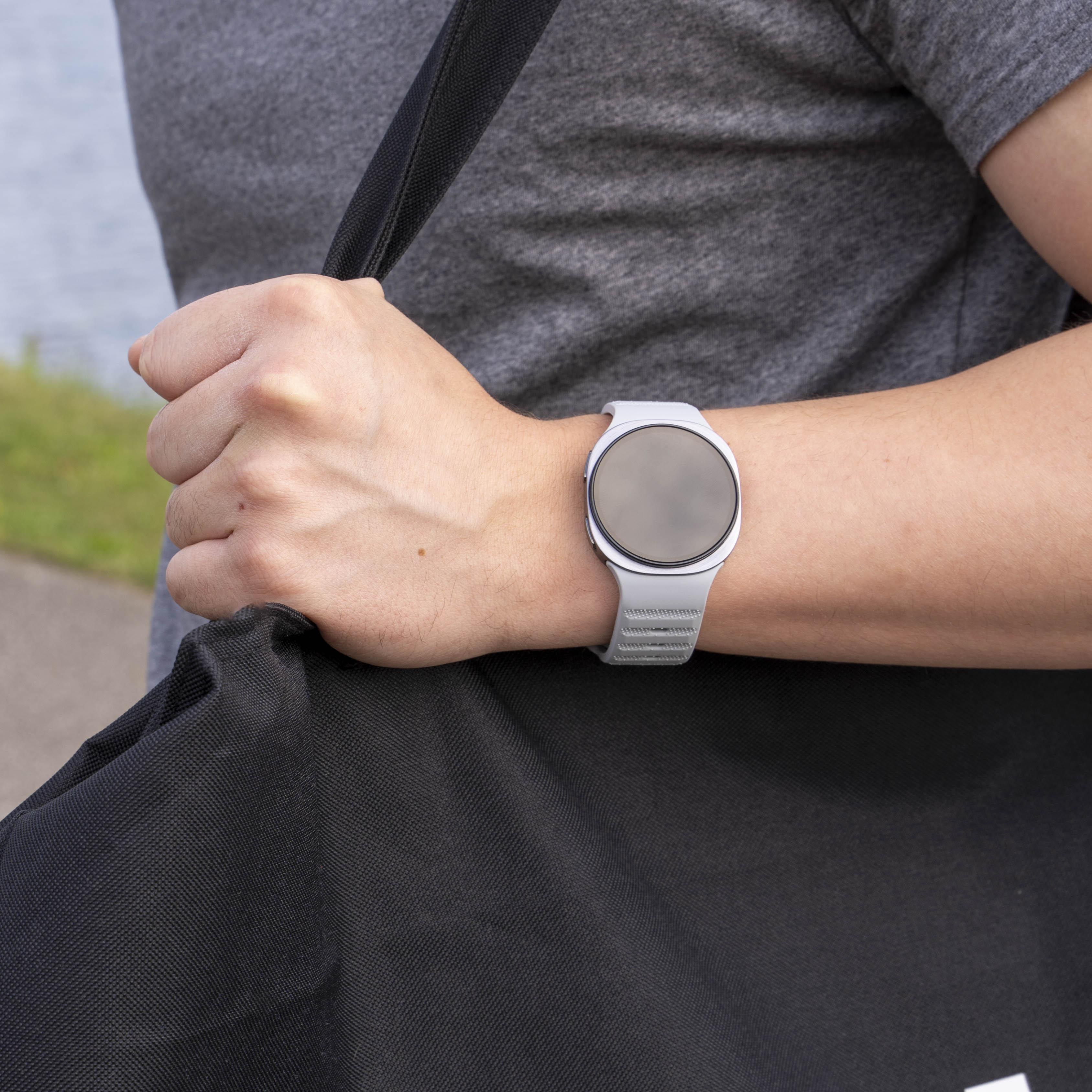 Samsung Galaxy Watch 8 - 40mm Outdoor Silikonarmband (Grau)