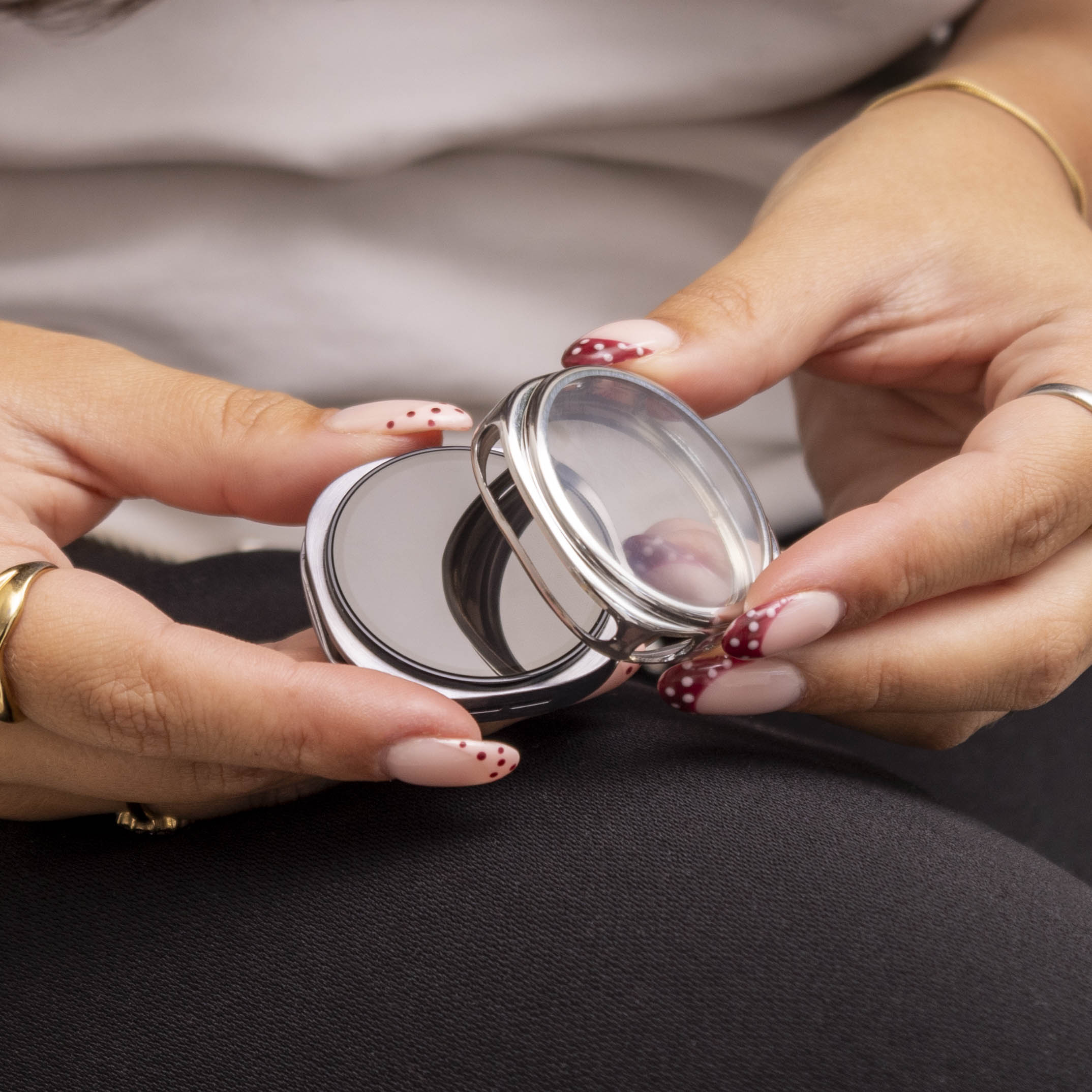 Samsung Galaxy Watch 8 - 40mm TPU Case (Silver)
