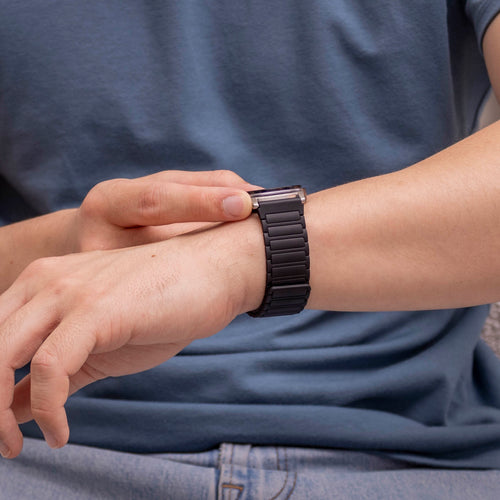 Samsung Galaxy Watch 8 - 40mm Magnetisches Silikonarmband (Schwarz)