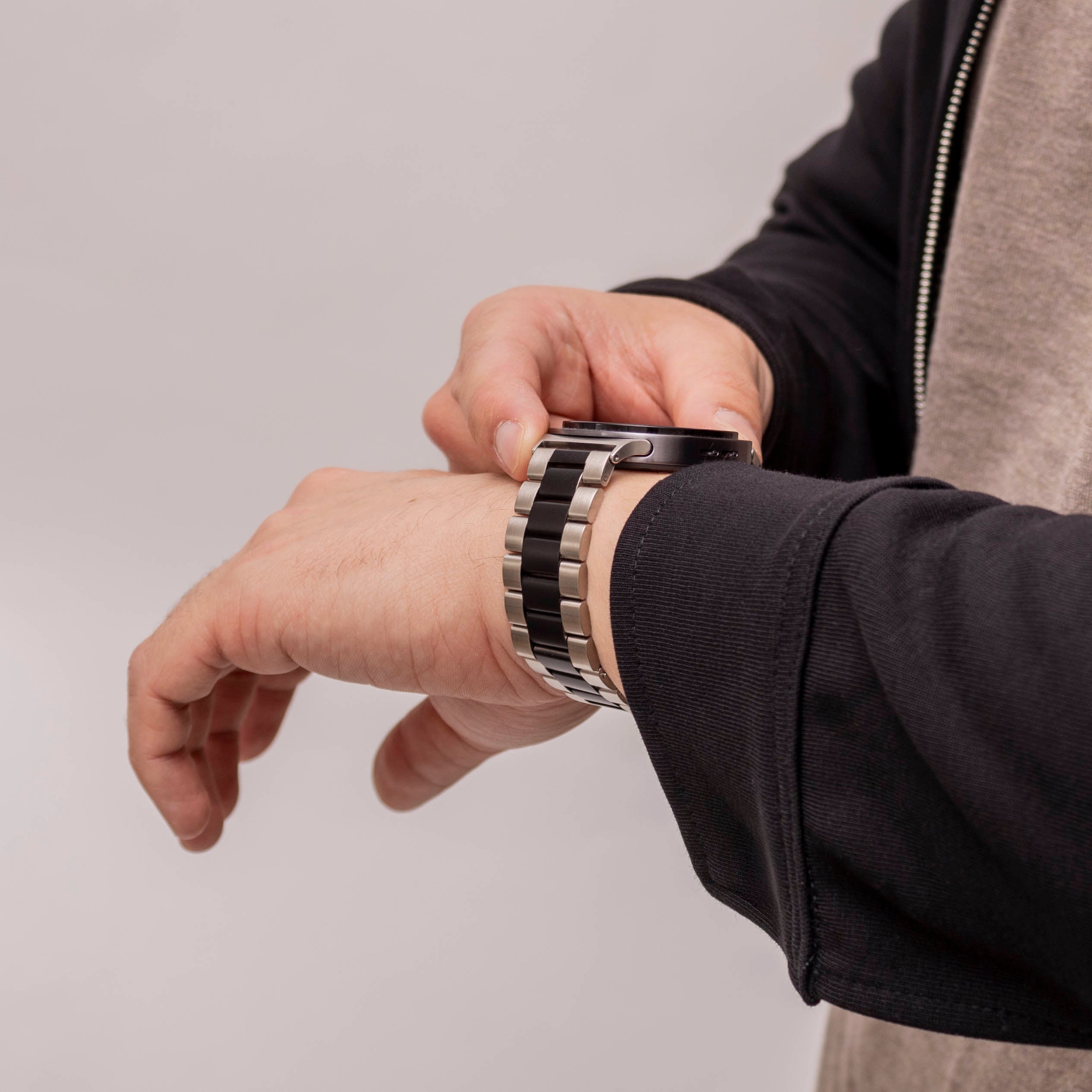 Bandz Samsung Galaxy Watch 8 - 44mm Stahlarmband 'Classic' (Silber/Schwarz)