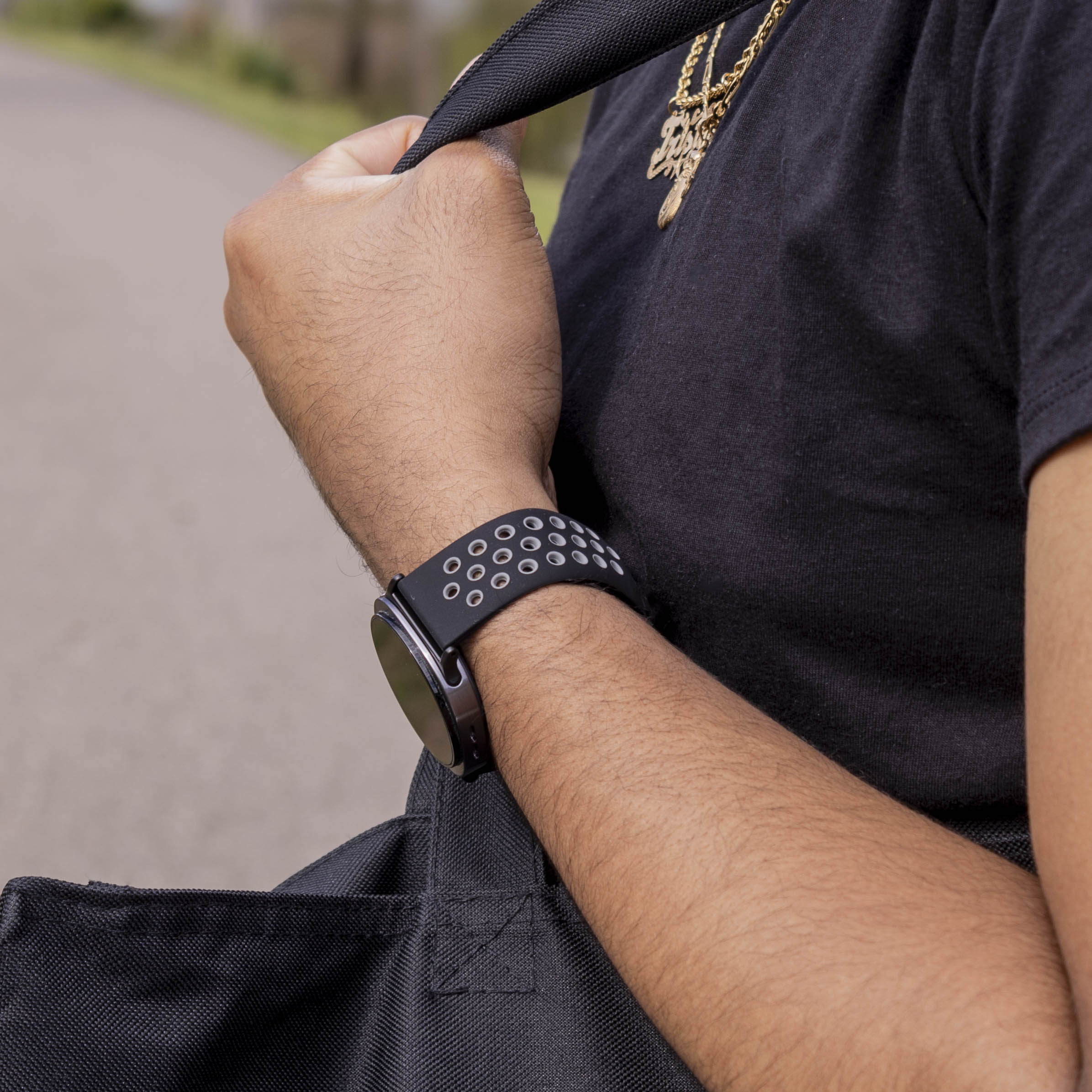 Samsung Galaxy Watch 8 - 44mm Sportarmband (Schwarz/Grau)