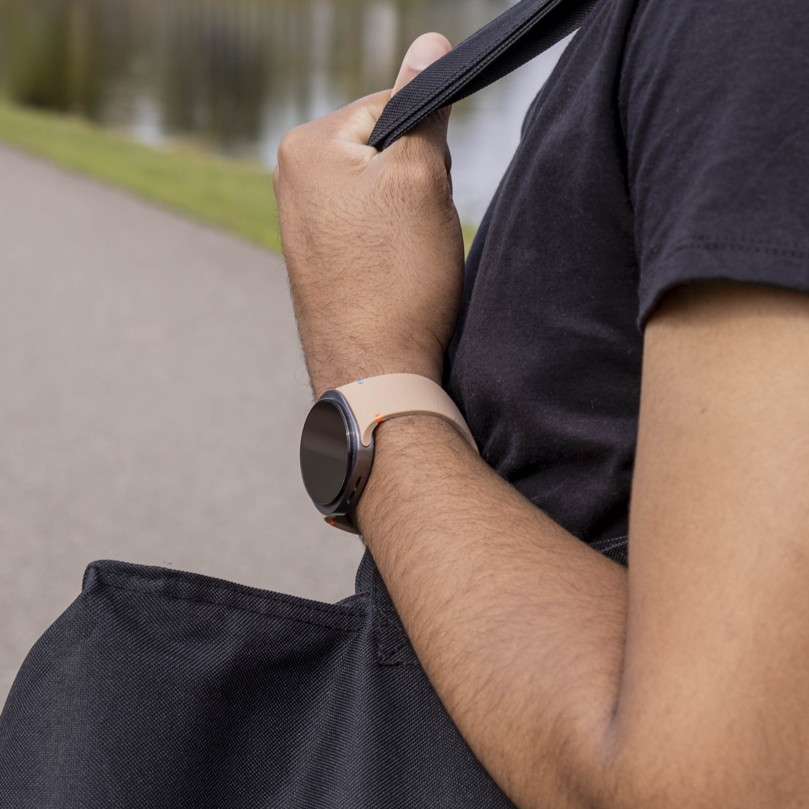 Samsung Galaxy Watch 8 - 44mm Silikonarmband (Milk Tea)