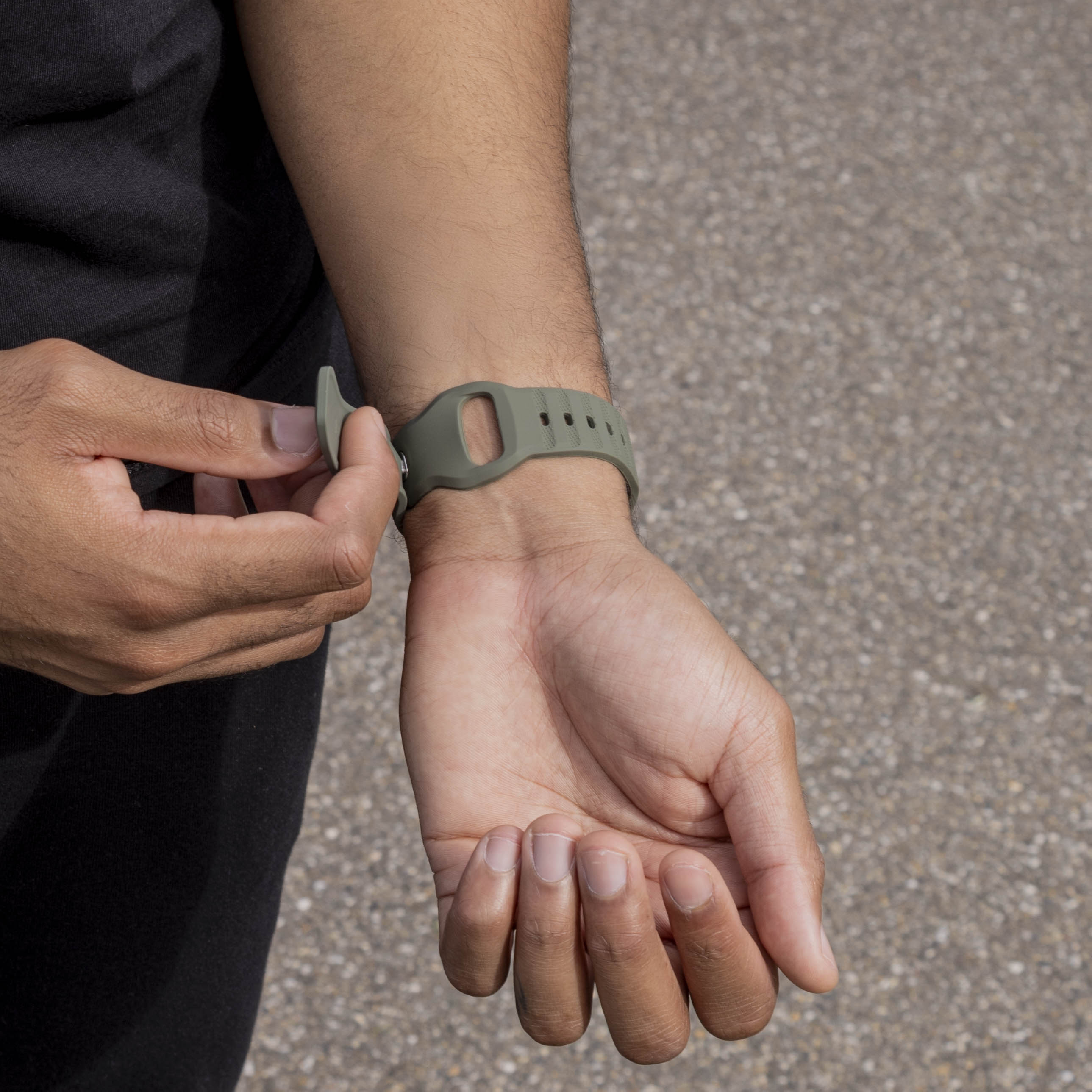 Samsung Galaxy Watch 8 Classic Outdoor Silikonarmband (Dunkel Grün)