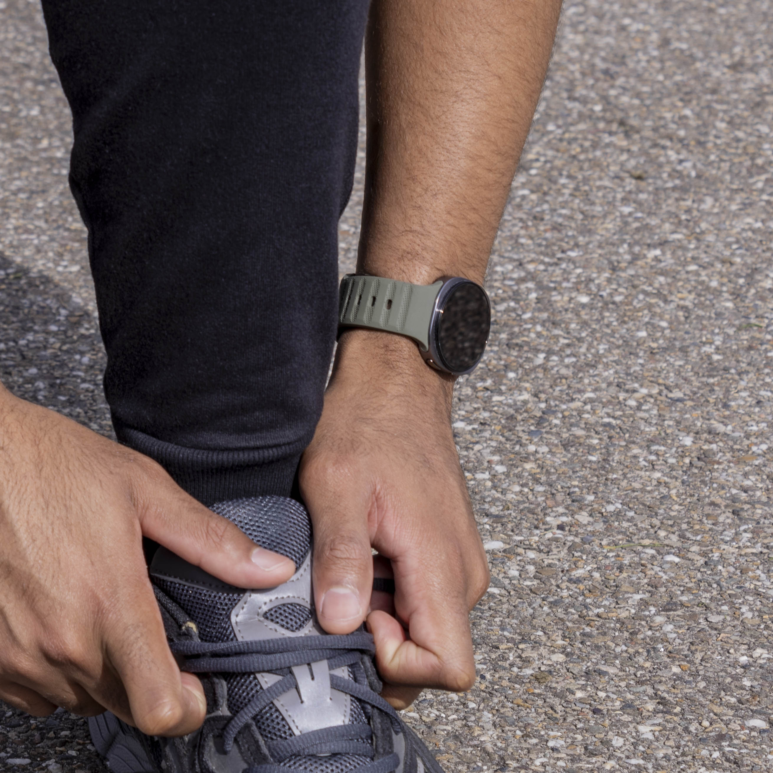 Samsung Galaxy Watch 8 - 44mm Outdoor Silikonarmband (Dunkel Grün)