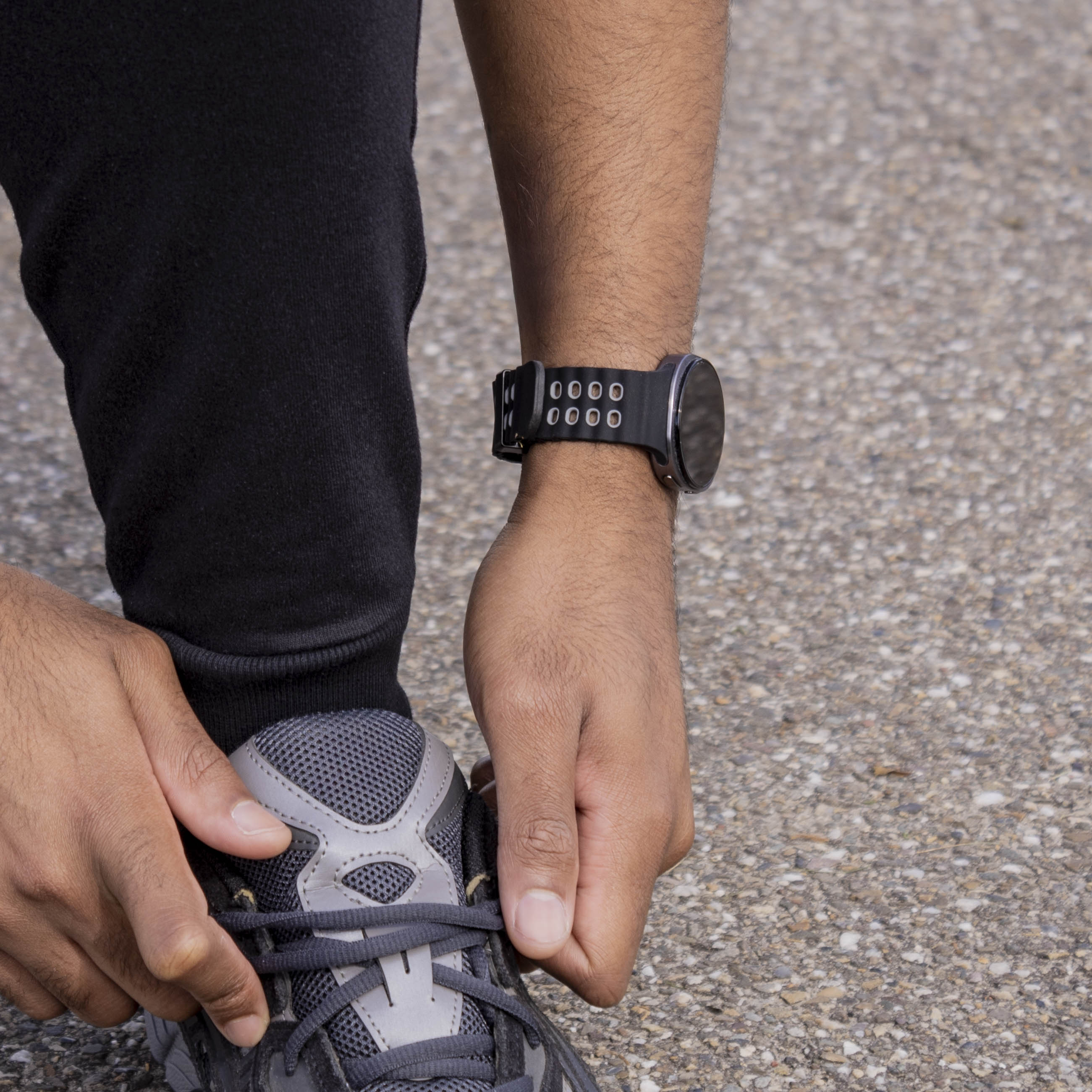 Samsung Galaxy Watch 8 - 44mm Ocean Armband (Schwarz/Grau)