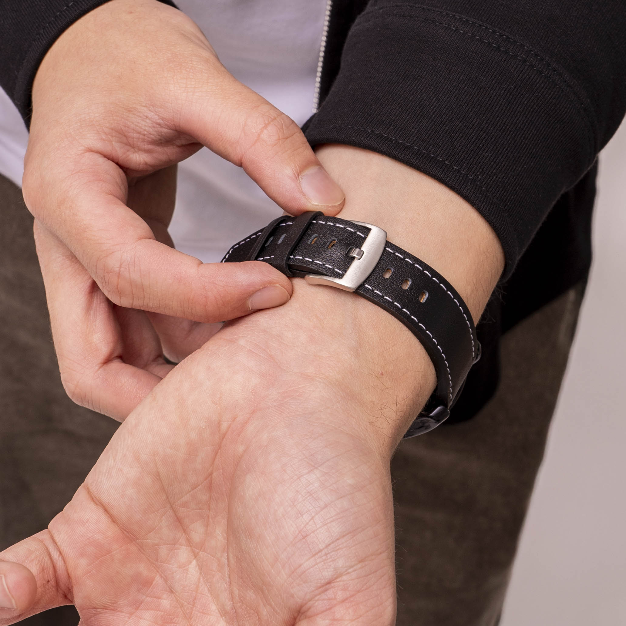 Amazfit Balance 2 'One Push' Lederarmband (Schwarz)