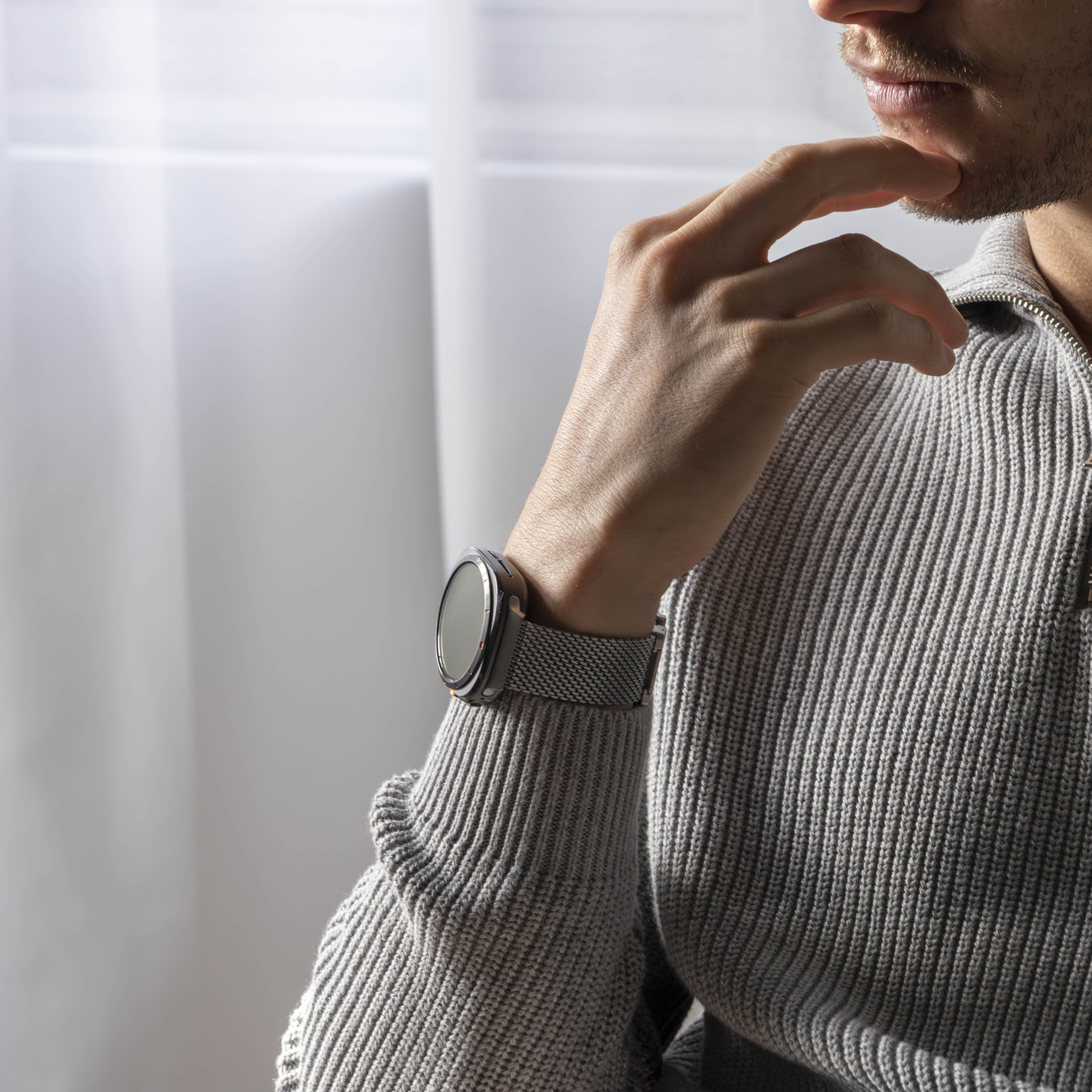 Samsung Galaxy Watch Ultra Milanese-Armband mit P-Schnalle (Titan)