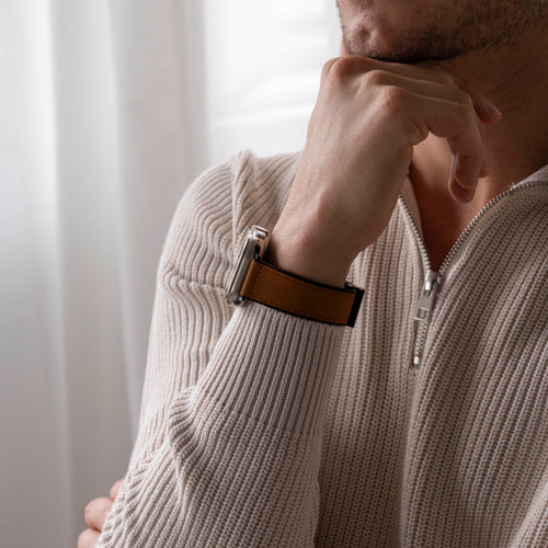 Apple Watch D-Buckle Leather Strap (Light Brown)