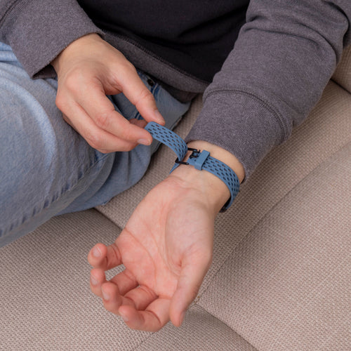 Samsung Galaxy Fit 3 Silikonarmband mit Löchern (Graublau)