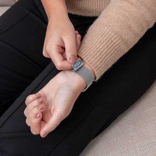 Google Pixel Watch 4 - 45mm Milanese Armband (Silber)