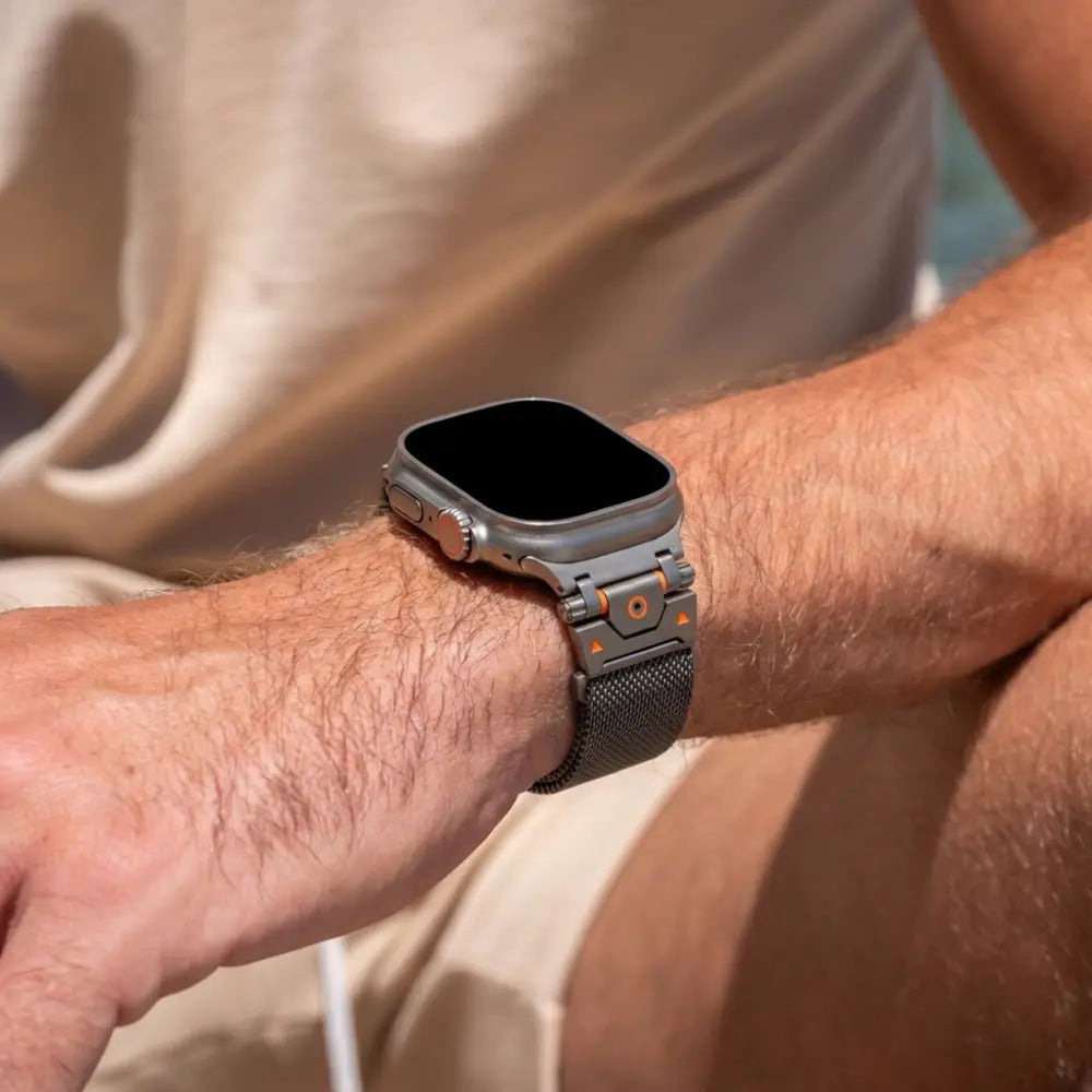 Bandz Apple Watch rugged Milanese loop band (titanium grijs)