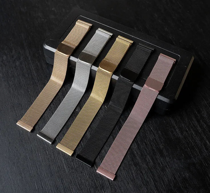 Coros Pace 4 Milanese Strap (Pink)