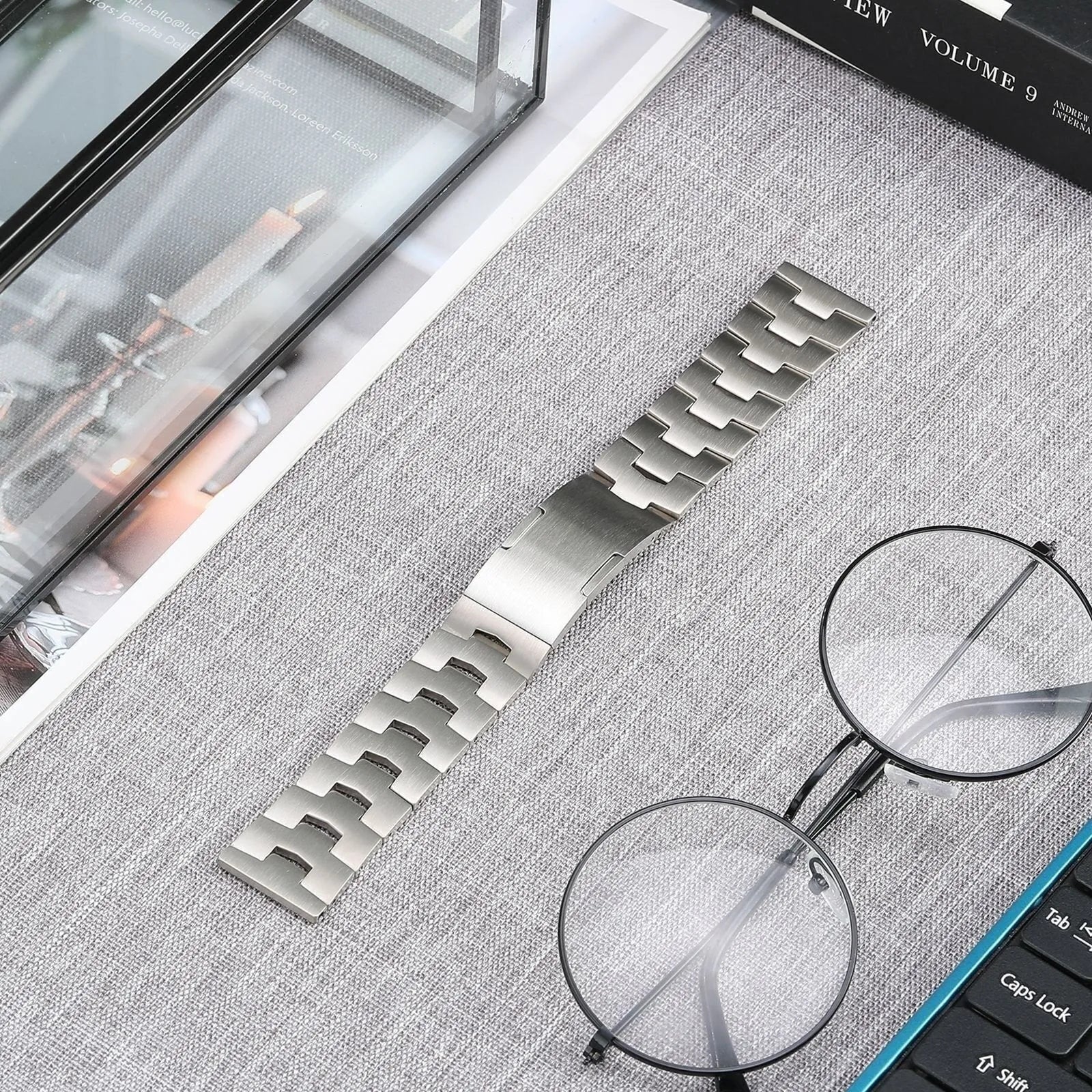Suunto vertikaler Titan -GetreideArmband (flache Schnalle) (Silber)