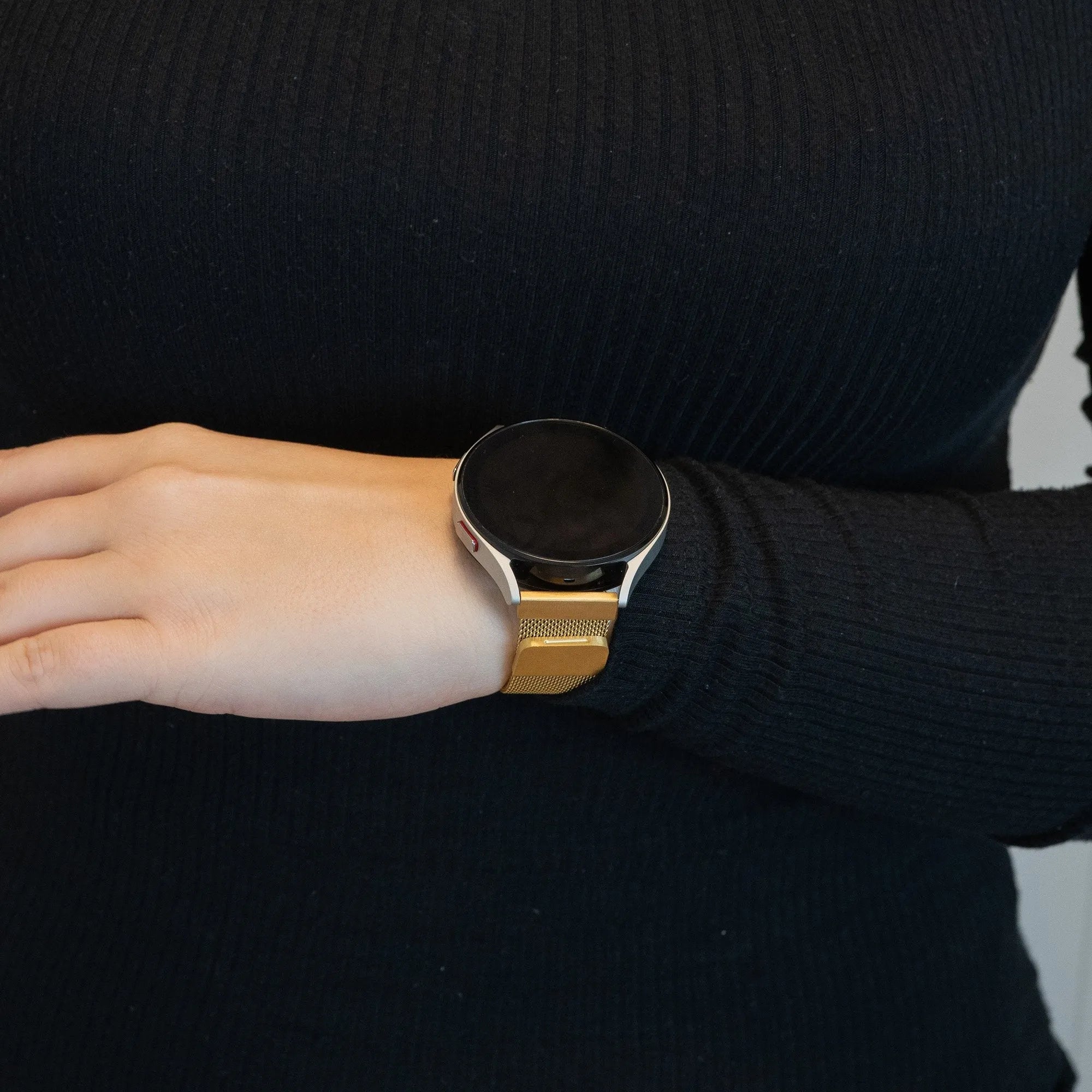 Bandz Polar Ignite 2 Milanese Loop Armband (Gold)